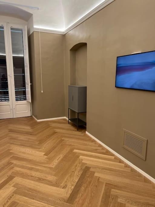 Meh Luxury Apartment City Centre Bari Eksteriør bilde
