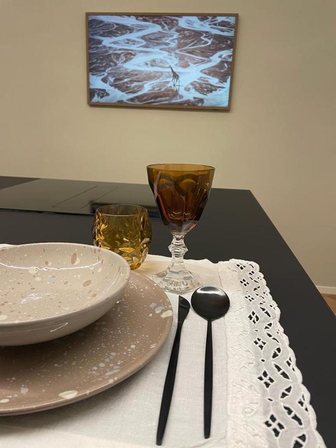 Meh Luxury Apartment City Centre Bari Eksteriør bilde