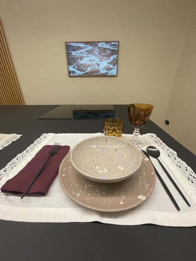 Meh Luxury Apartment City Centre Bari Eksteriør bilde